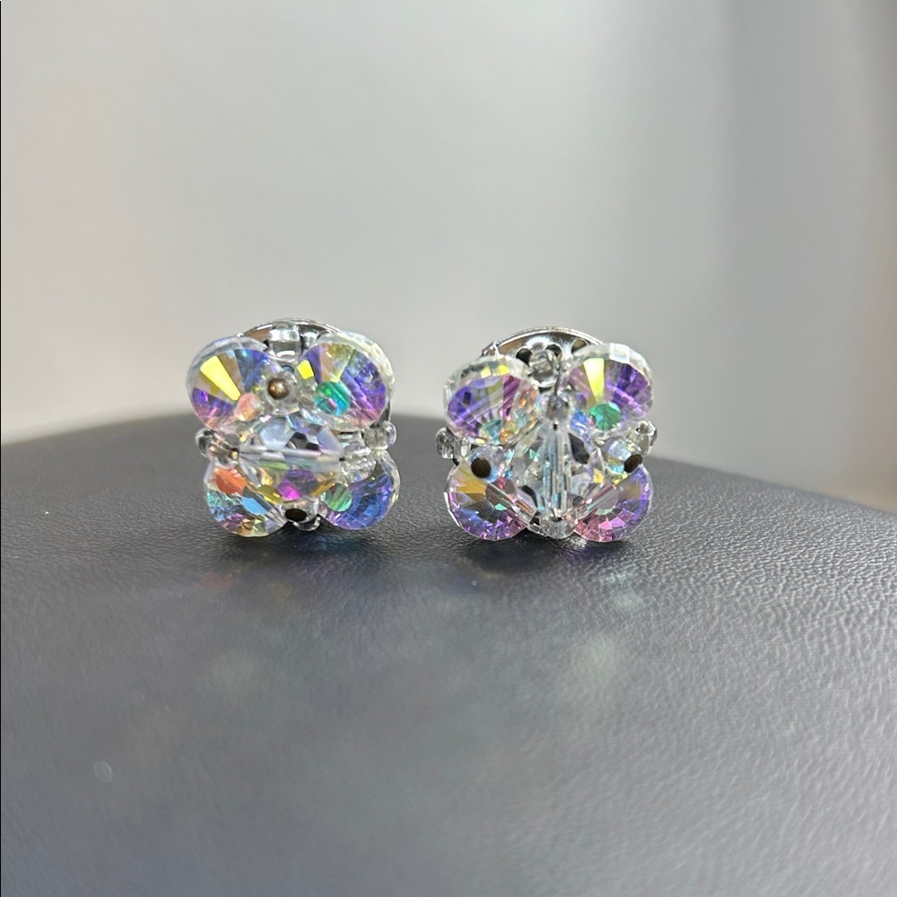 Wow Sparkle Galore Vintage Crystal Aurora Borealis Clip Earrings